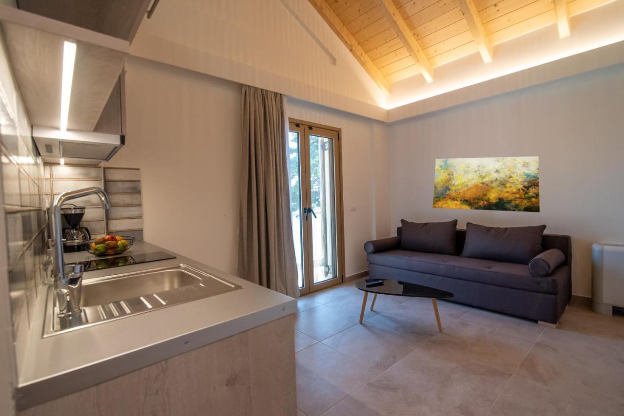 פרבזה Melydron Apartments מראה חיצוני תמונה